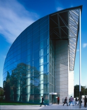 Cambridge Univ. Law Library, England - Norman Foster