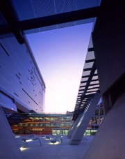 Caltrans District 7 HQ, Los Angeles, CA - Morphosis